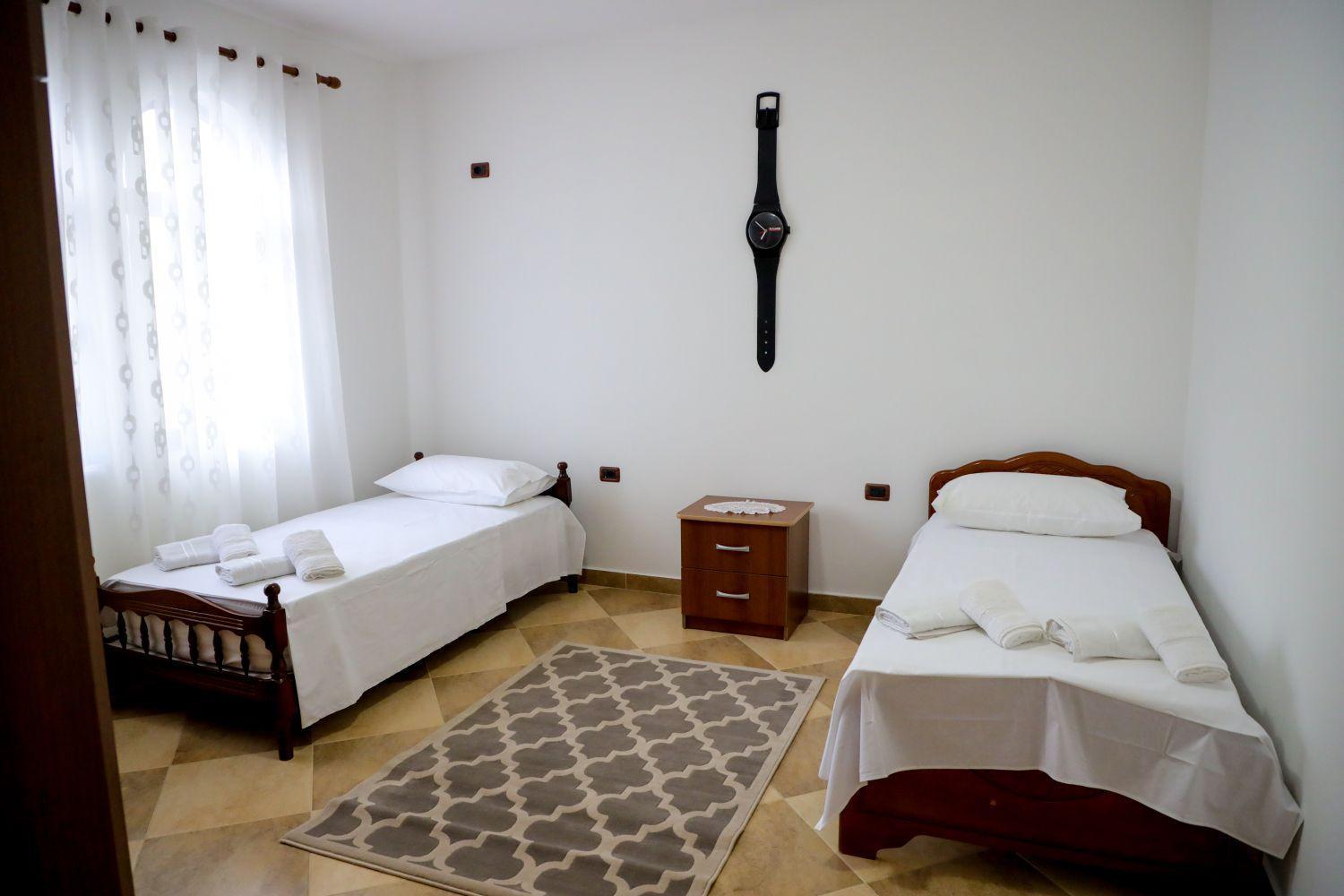 Vila Taga Guesthouse Krujë Buitenkant foto